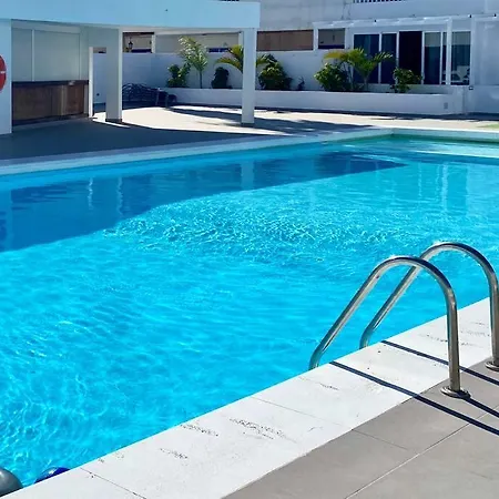 Casa De Los Suenos - 2 Bedroom Modern In Puerto Del Carmen プエルト・デル・カルメン