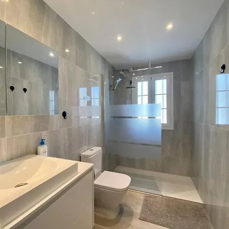 Casa De Los Suenos - 2 Bedroom Modern In Puerto Del Carmen Apartmán *